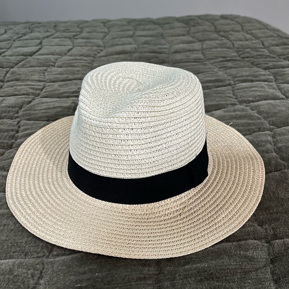 Stylish Fedora Hat with Black Band